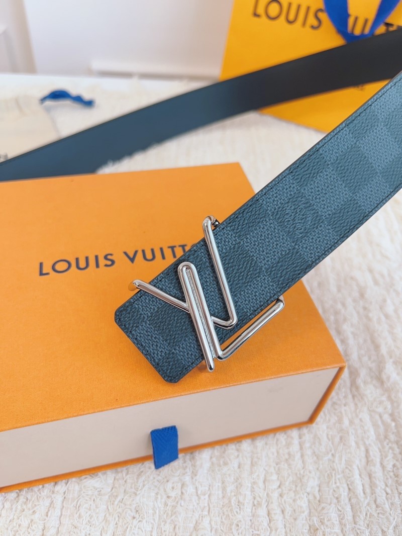 l0vis Vvtt0n belts